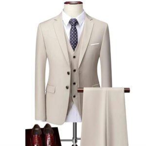 Mens Three-Piece Suit (US Sizing)